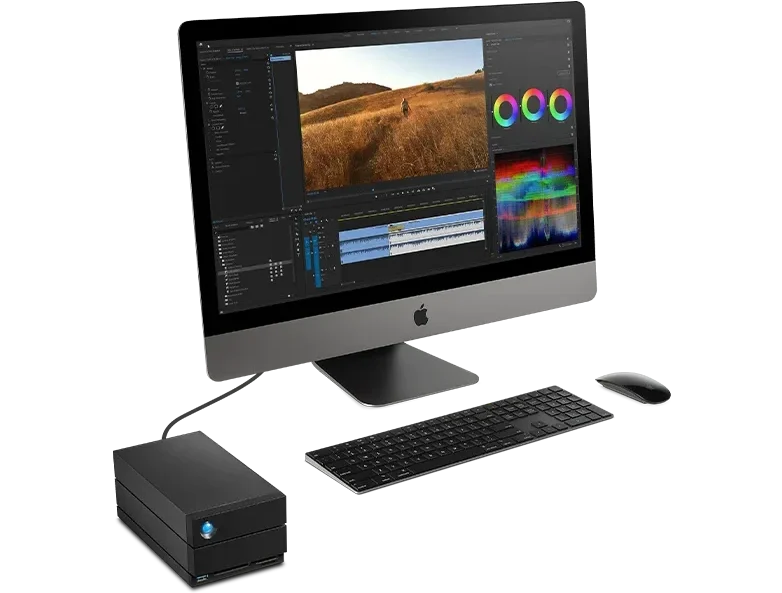 LaCie 2big Dock 32To Maroc Disque dur externe 32To Maroc Disque dur 2big Dock Maroc STLG32000400, Using an older-gen Thunderbolt 2 Mac computer? You can still tap into the intense speeds of 2big Dock by using the Apple Thunderbolt (USB-C) to Thunderbolt 2 Adapter
