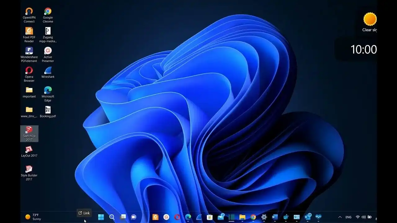 Microsoft a simplifié la conception et l'expérience utilisateur avec Windows 11. Il présente un design moderne et épuré avec une nouvelle position dans le menu Démarrer. Les mises en page Snap, les groupes et les bureaux vous permettent d'effectuer plusieurs tâches en toute simplicité