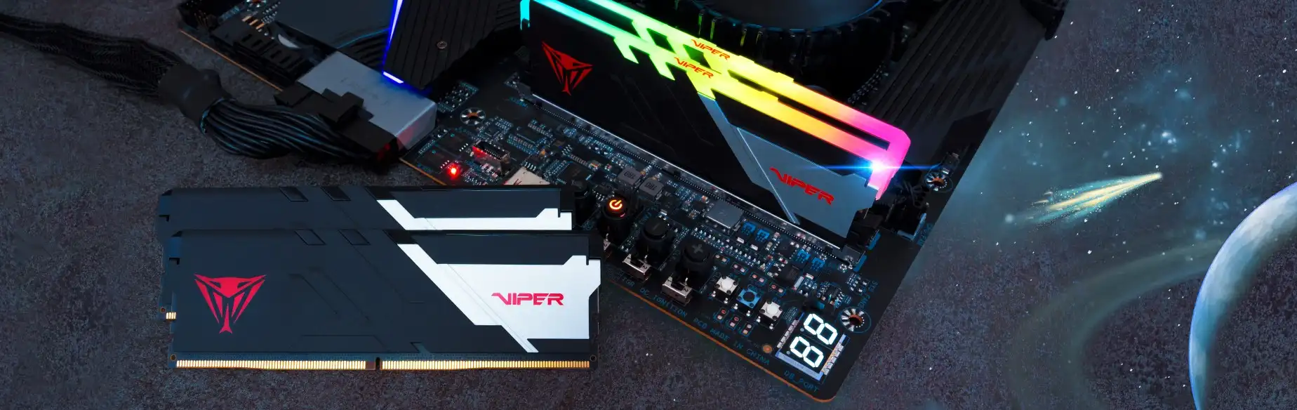 PVV532G560C36K Patriot VIPER VENOM 32Go DDR5 Barrette Mémoire 32Go DDR5, La Viper Venom DDR5 propose des modèles RVB sélectionnés avec une barre lumineuse unique qui permet une personnalisation apparemment infinie.