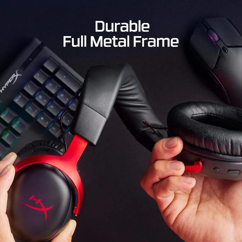 77Z46AA Gaming Headset HyperX Cloud III Black-Red Maroc Casque Gaming For PC Maroc, Le casque est flexible et dispose d'un cadre en aluminium, ce qui le rend résistant aux déplacements