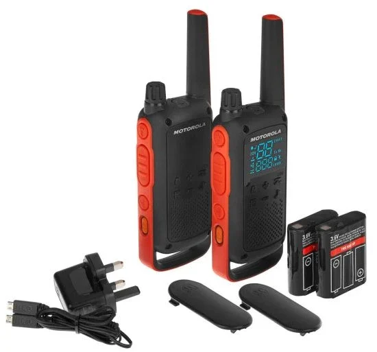B8P00811EDRMAW Motorola T82 Maroc Pack de 2 talkies walkies Maroc, Motorola T82 il permet des communications gratuites sur un rayon pouvant aller jusque 10 km en champ libre.