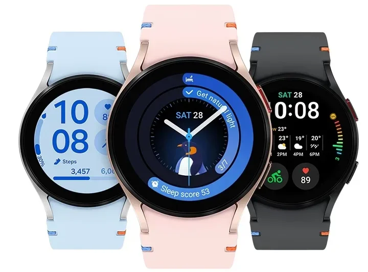Samsung Galaxy Watch FE Black Montre connectée tactile 40 mm aluminium IP68 NFC Wi-Fi Bluetooth (SM-R861NZKAMEA) 26 SM-R861NZKAMEA Maroc Samsung Galaxy Watch FE Black Maroc Montre connectée tactile 40 mm Samsung Galaxy Watch FE Maroc, Avec votre montre connectée Samsung Galaxy Watch FE Black autour du poignet, profitez d'une expérience confortable, performante et pratique au quotidien