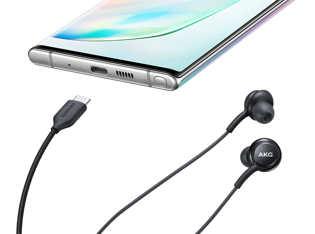 EO-IC100BWEGWW Maroc Samsung Type-C Earphones White Maroc Ecouteurs filaire Maroc Écouteur AKG Intra Auriculaire Maroc, Entrez dans un univers sonore ultra limpide, digne d’un studio. Les écouteurs Samsung Type-C Earphones Black sont conçus pour séparer jusqu’à 10 fois mieux les signaux de gauche et de droite par rapport à des écouteurs de 3.5 mm