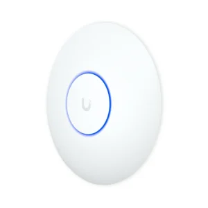 Ubiquiti UniFi U7 Lite Maroc Point d'accès Wi-Fi 7 Maroc Point d'accès Maroc Ubiquiti Maroc U7-Lite Maroc, Outre le Wi-Fi 7, il est rétrocompatible avec les normes Wi-Fi 6 (802.11ax), Wi-Fi 5 (802.11ac) et Wi-Fi 4 (802.11n). Il offre également un gain d'antenne de 5 dBi, une couverture jusqu'à 380 m²