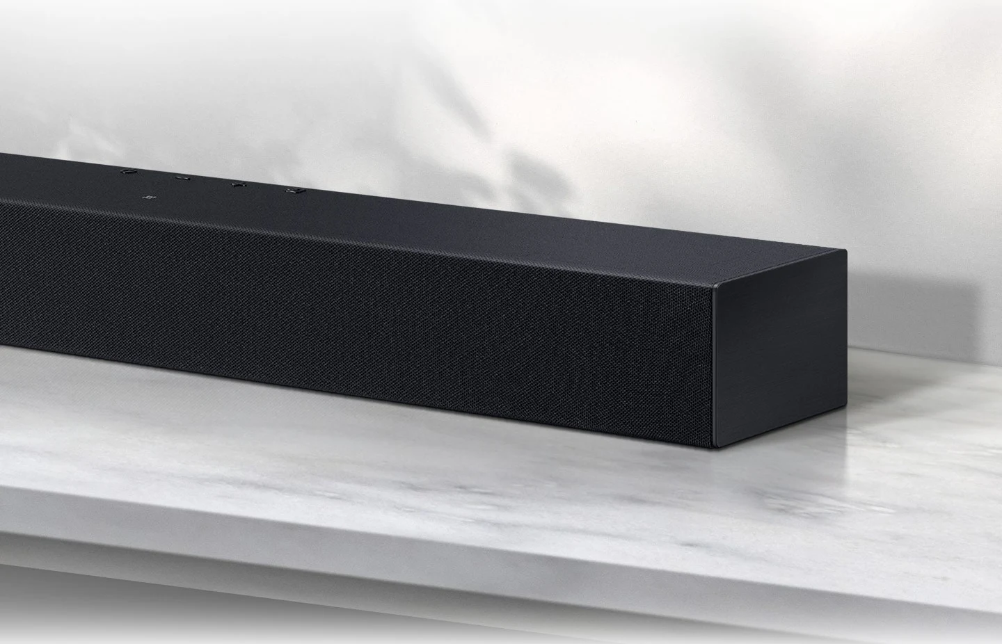 Samsung HW-C400 Maroc Barre de son Bluetooth Maroc Barre de son 2.0 CH Maroc Barre de son Samsung Maroc, Profitez d'une barre de son Samsung HW-C400 tout-en-un grâce au caisson intégré qui vous offre un son puissant avec des basses riches et puissantes.