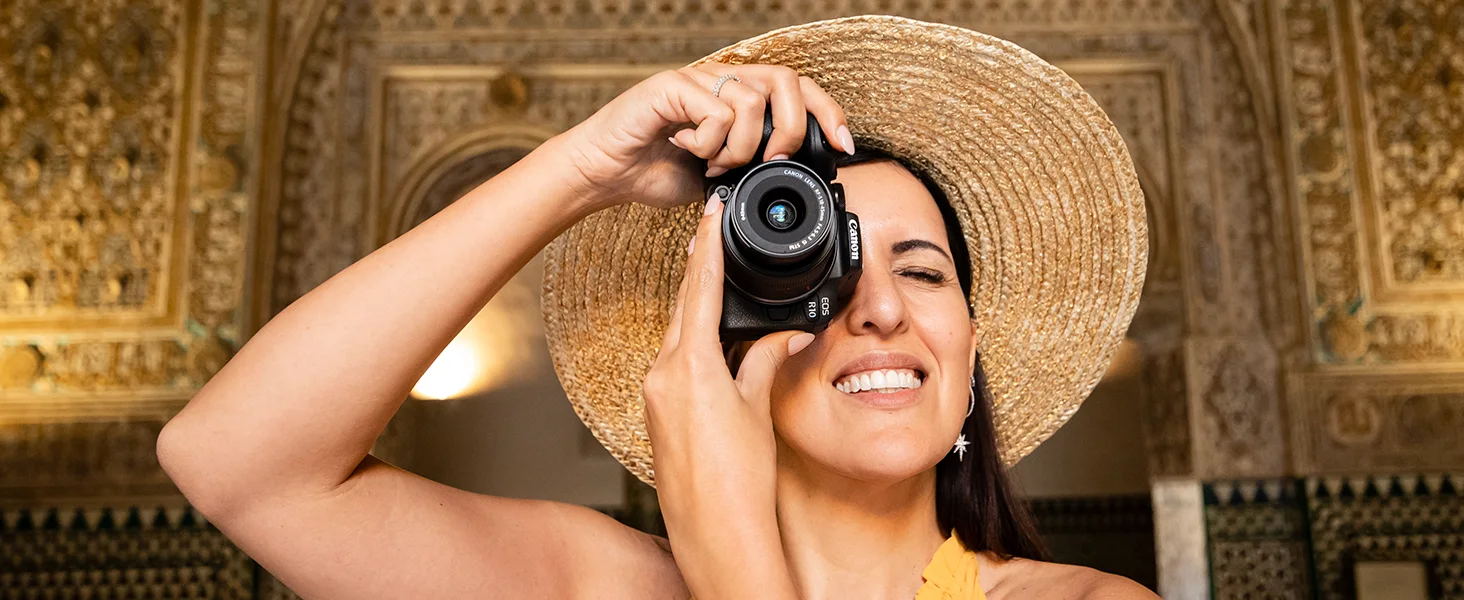 Camera Canon Appareil photo Canon Canon EOS R10 RF-S 18-45mm Maroc 4549292189773 Maroc Appareil photo Canon Canon EOS R10 Maroc, Découvrez les performances exceptionnelles d'un appareil photo hybride avec Canon EOS R10 RF-S 18-45mm. Ce système compact et polyvalent est idéal pour les créateurs, les voyageurs et les photographes du quotidien.