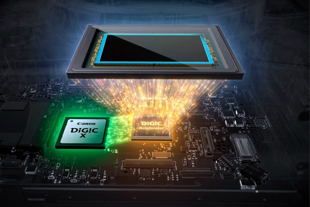 Camera Canon Appareil photo Canon EOS R5 Mark II + RF 24-105 mm f/4 Maroc 4549292229240 Maroc Appareil photo Canon EOS R5 Mark II Maroc, Le nouveau capteur du Canon EOS R5 Mark II conserve la haute résolution de son prédécesseur tout en adoptant une conception multicouche rétroéclairée qui intègre le tout dernier processeur d'image de Canon
