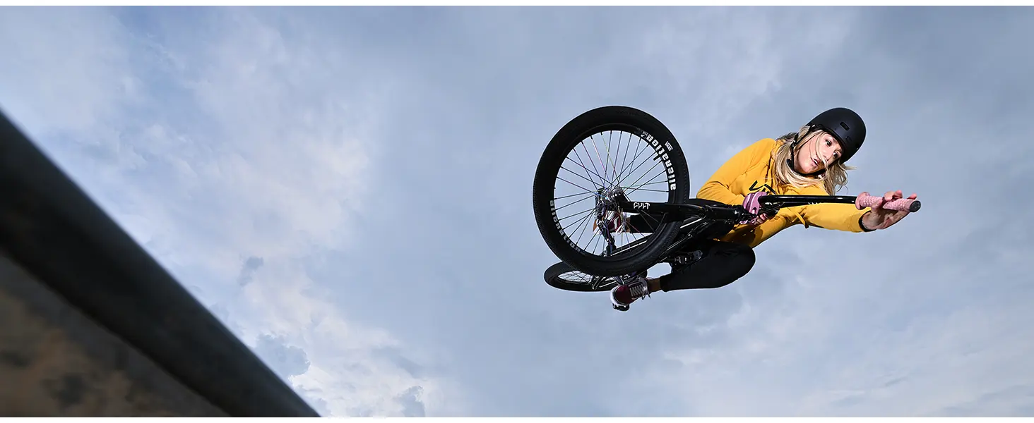 Nikon D780 Appareil photo reflex numérique boitier nu EXPEED 6 24.5MP UHD 4K (4960759904096) 30 Camera Nikon Appareil photo Nikon D780 Maroc 4960759904096 Maroc Appareil photo boitier nu NIKON Maroc, En mode Live View ou lors de l'enregistrement vidéo, un système AF hybride est utilisé. Ce système dispose de 273 points de détection de phase sur le capteur, couvrant environ 90 % de la zone d'image.