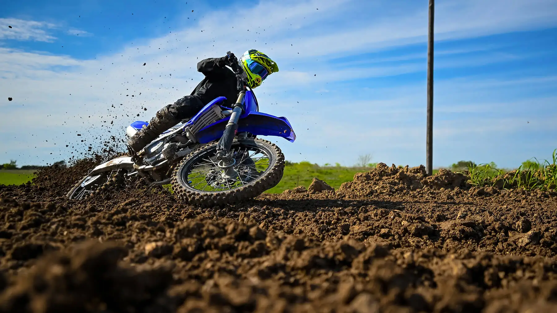 Camera Nikon Appareil photo Nikon Z6 III Maroc 4960759916501 Maroc Appareil photo hybride Nikon Z6 III Maroc, Le Nikon Z6 III s’appuie sur la technologie avancée des sujets de sujets du Z8 et du Z9 pour détecter automatiquement neuf types de sujets, y compris les personnes, les animaux et divers véhicules.